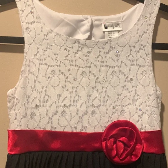 Emily West elegant girls dress - Picture 2 of 8